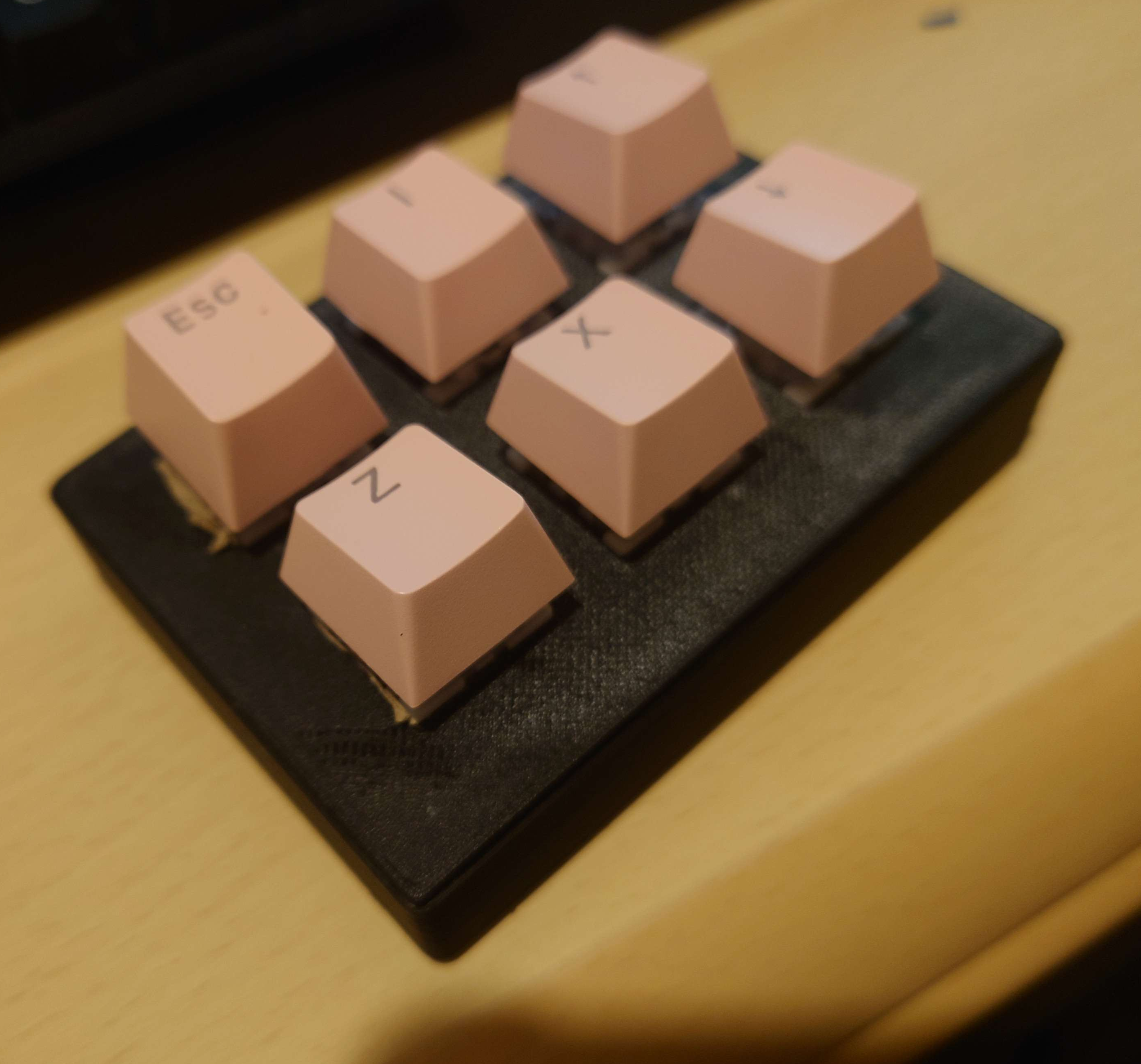 コンパクト設計